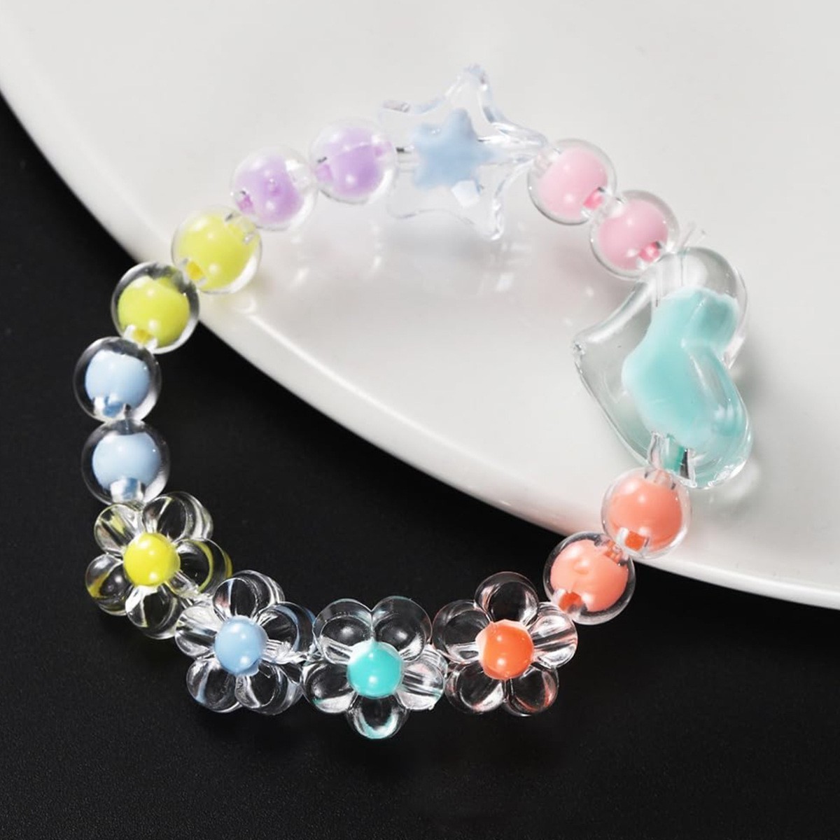 174個/箱 ハート型アクリルビーズ 花型 ラウンドスペーサ - Jewelry Making Birthday Party のレビューと価格
